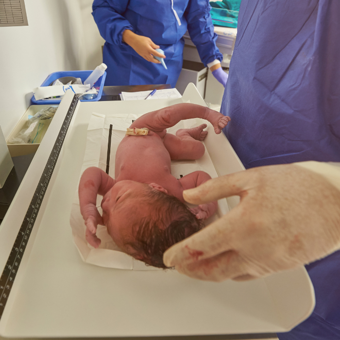 consulta-privada-con-pediatra-neonatologo
